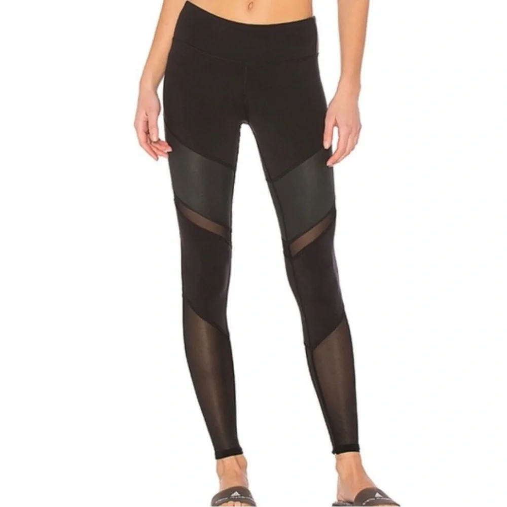 ALO YOGA Black Glossy Sheila‎ Tonal Mesh Panel High-Waist Active Leggings Size S